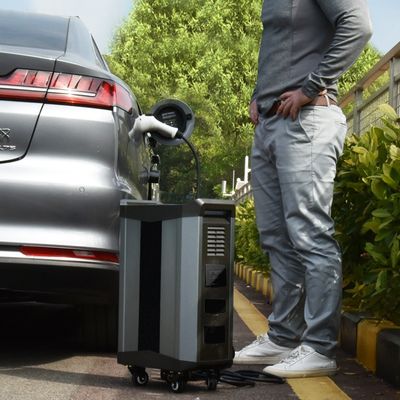 कैम्पिंग के लिए 2500W 2000 वाट यूपीएस ली आयन पावर स्टेशन पोर्टेबल सौर बैटरी बैकअप